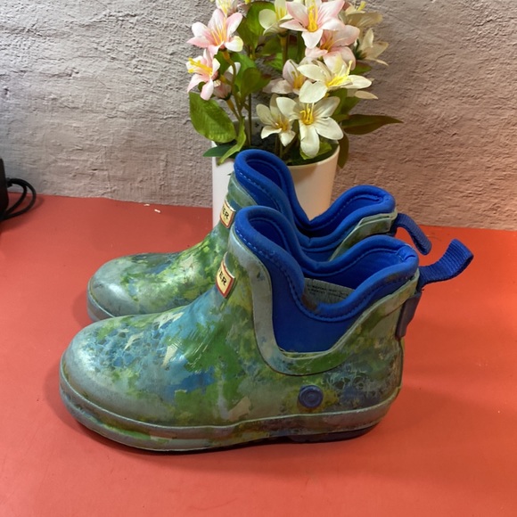 Hunter rain boots SZ 10 T - Picture 2 of 7